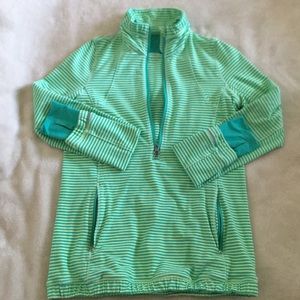 Lululemon forthright 1/2 zip pullover Sz4